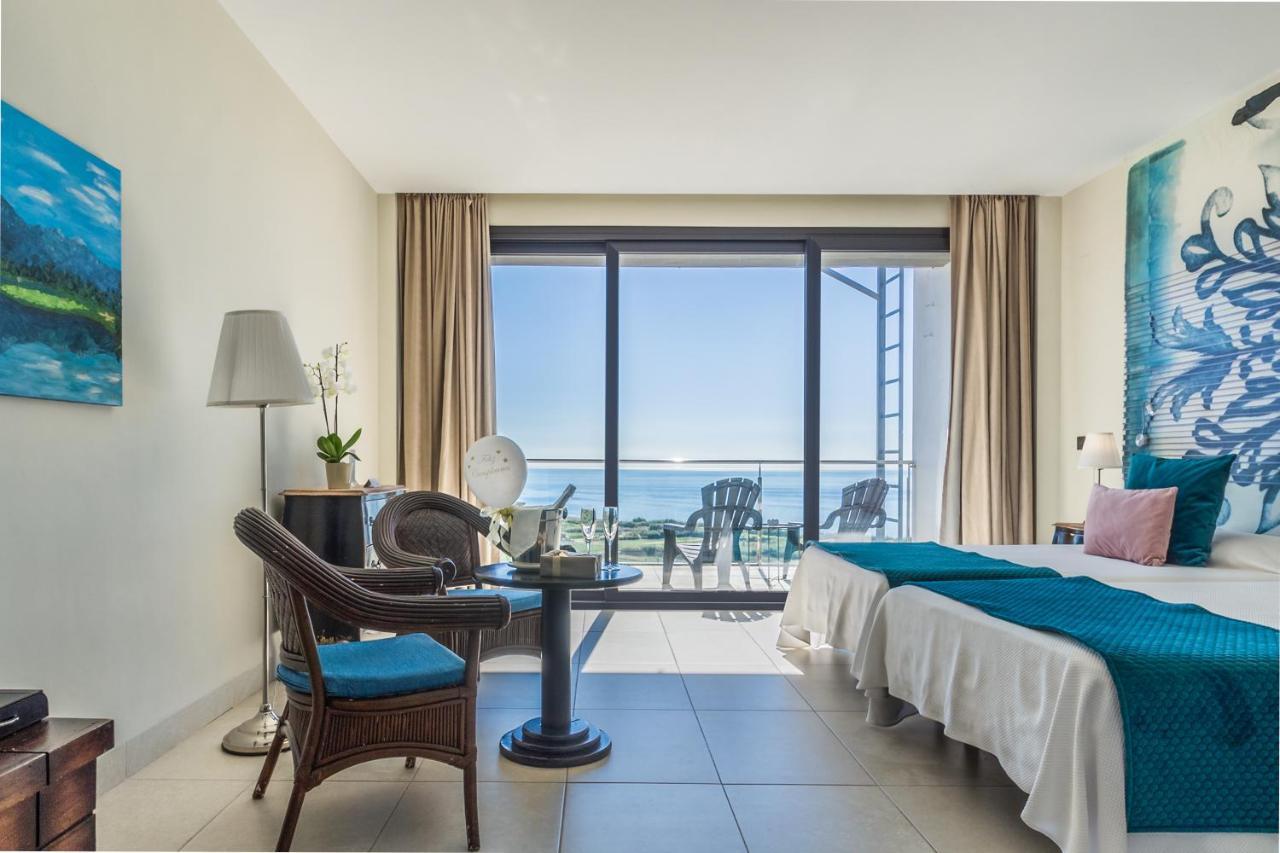 Hotel Miba 살로브레나 외부 사진
