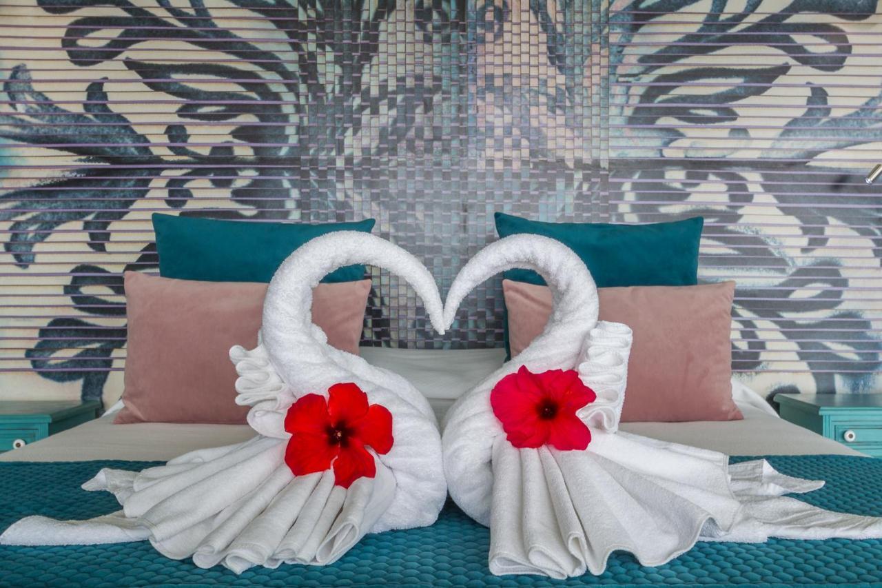 Hotel Miba 살로브레나 외부 사진