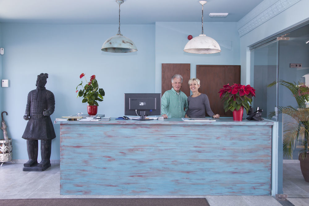 Hotel Miba 살로브레나 외부 사진